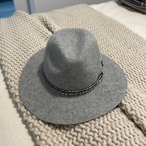 Anthropologie gray wool hat with belt